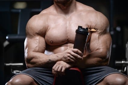 Testosteronausschüttung im Training? Wie wichtig sind die Satzpausen für den Muskelaufbau wirklich?
